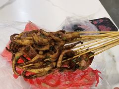 -鱿遍天下·20年夜宵地标大排档(东风路店)