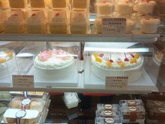 -红宝石·鲜奶小方·海派西点房(昌里店)