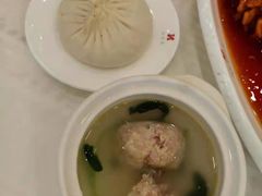 蟹粉狮子头-怡园饭店-餐厅(四望亭店)