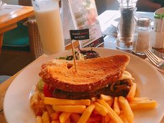 -Bamboo Bar & Grill Restaurant