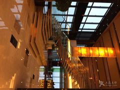 -上海龙之梦万丽酒店