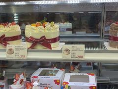 -花花卷卷·鲜食蛋糕(静安久光百货店)