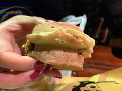 -薛新颖红豆饼(中式甜点山师店)