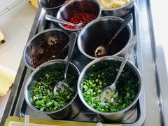 -姚记抚仙湖石锅鱼庄