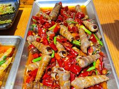 钉螺-喝丢一只鞋海鲜烧烤·海肠捞饭(市场店)
