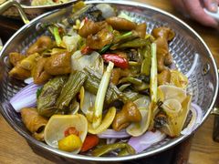 -云海肴·汽锅鸡·云南菜(天山百盛优客店)