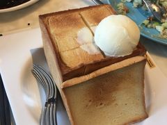 特制冰淇淋厚多士-港丽餐厅(高德置地店)