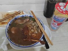 -叶新小吃店(来凤小区总店)