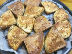 烧饼-老东镇啤酒屋海鲜加工·蒸汽海鲜·海鲜烧烤(台东店)