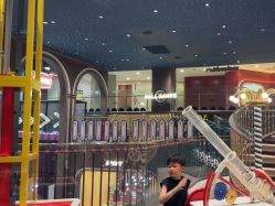 -MELAND CLUB•花园城堡主题亲子乐园•派对•餐厅(广州乐峰广场旗舰店)