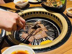 -炼火烤肉店