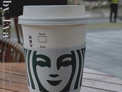 -星巴克臻选(杭州嘉里中心1F店)