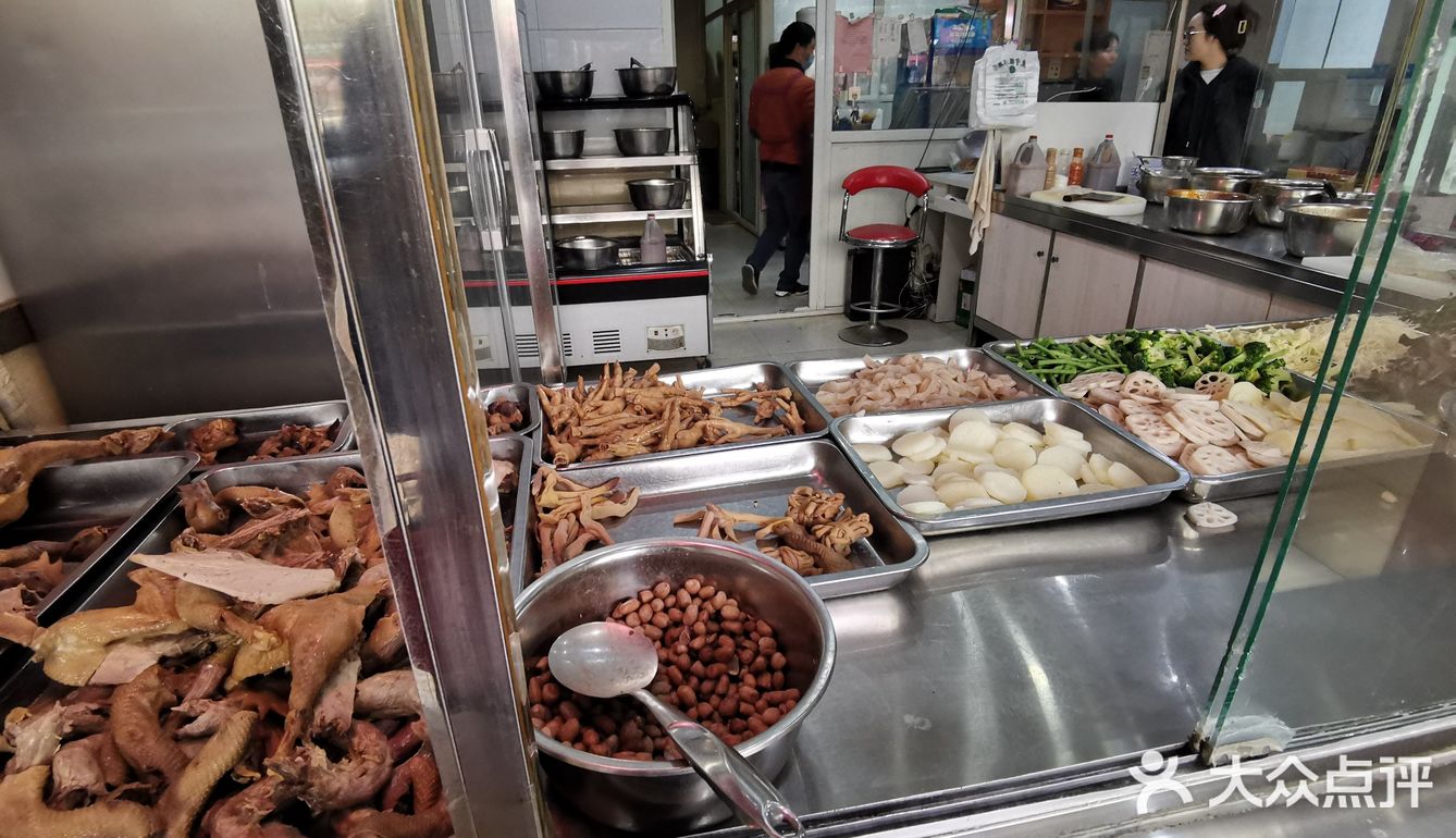 谁能拒绝麻辣鸡的诱惑呢