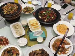 -一家人(南京路店)