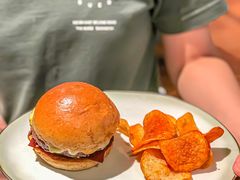 -潮一不贰·法式甜品·生日蛋糕·西式简餐(外滩店)