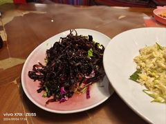 -雀舞云南菜(天津天河城购物中心店)