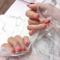 -杨美丽·美甲美睫