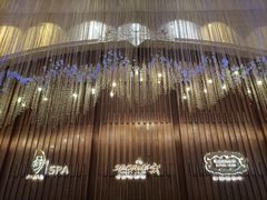 -湖北文旅洪宾红莲湖酒店