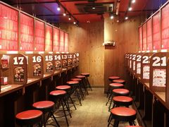 等位区-天然豚骨拉面专门店 一兰(铜锣湾店)