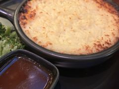 -Hooley's活利仕西餐厅(珠江新城店)