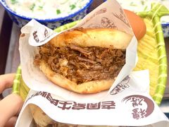 -穆得·老周家牛肉烧饼(普利街店)