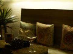 -Shift cocktail bar鸡尾酒吧