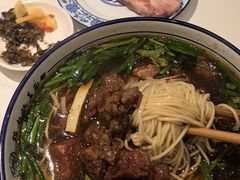 -镇南锅盖面馆(解放路店)