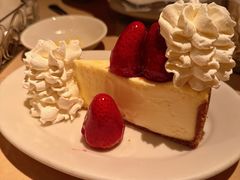 鲜草莓芝士蛋糕-The Cheesecake Factory 芝乐坊餐厅(王府中環店)
