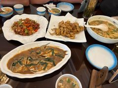 -喜乐餐厅•灯笼虾球首创者•本地小海鲜(二马路店)