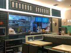 大堂-魏记烧味饭