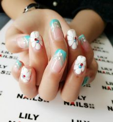 -LILY NAILS美甲美睫