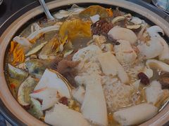 -罗记又添缘竹荪山药鸡·野生菌火锅(西园南路店)