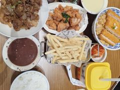 -暖食光·台式家庭餐厅·生日主题店(万达店)