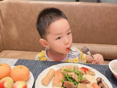 -顺德联塑万怡酒店·万荟轩自助餐厅