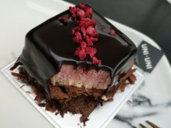 -UNI UNI(环亚凯瑟琳店)