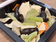 素什锦-阳阳中国饭(龙湖大兴天街)