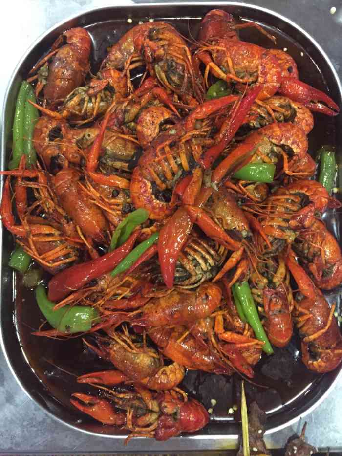 汇峰餐厅·夜宵烧烤小龙虾(汇峰国际店)