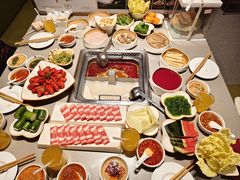 -海底捞火锅(宝龙广场夜宵主题店)