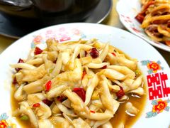 -崴海渔村(虹梅路店)