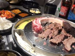 -哈哈碳都·牛肋条无限自助烤肉(台江万达店)