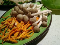 -一叶一世界·素食餐厅(锦华万达店)