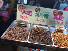 -六合夜市