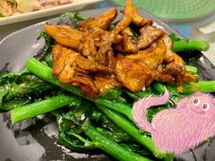 芥兰炒肥叉-粤·向群饭店(龙津东路总店)