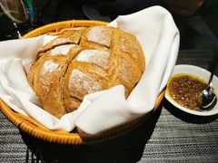 -卡普里披萨·牛扒·下午茶