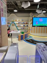 -Qmiss家庭娱乐中心(恒隆广场店)