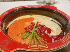 -钢管厂五区小郡肝串串香(奥克斯广场锦城万达店)