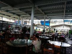 -四川小胡子海鲜(丁村万人海鲜广场店)