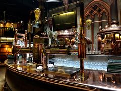 -皇冠自酿啤酒坊(中国红街5号楼店)
