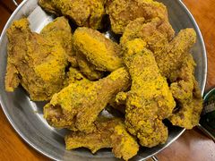 -BHC炸鸡(明洞总店)
