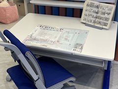 -moll学习桌椅(上海久光百货店)